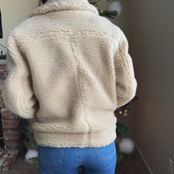 ✨H&M beige motto teddy jacket - Picture 6 of 8